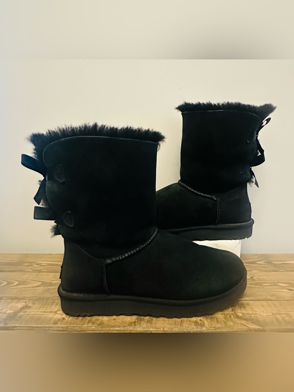 UGG Bailey Bow II Black Boots Women’s 9